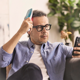 Лазерен гребен за стимулиране на растежа на косата и спиране на косопада