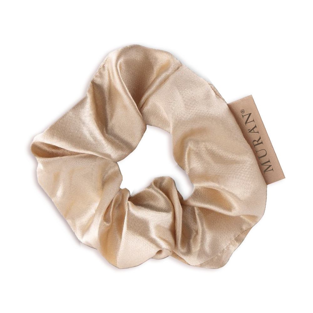 ПОДАРЪК Сатенено скрънчи в цвят шампанско Muran Champagne Satin Scrunchie